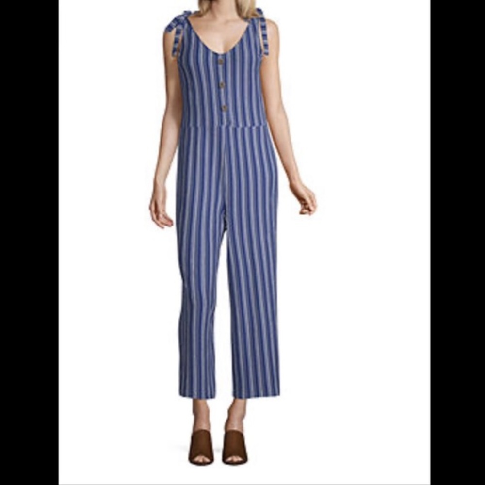 Arizona sleeveless jumpsuit XS